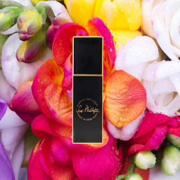 Gentle Floral Perfume - gentle-20ml-black-gold